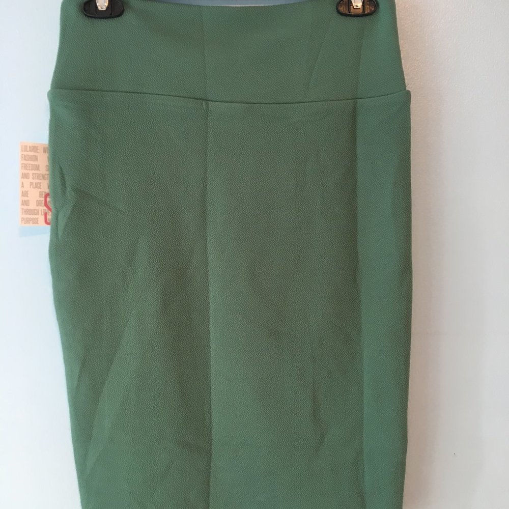 Green Lularoe Cassie Skirt Small NWT